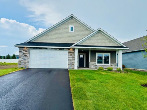 Homes For Sale - 17956 Greenwich Way<br/> Dakota County, Lakeville, MN 55044