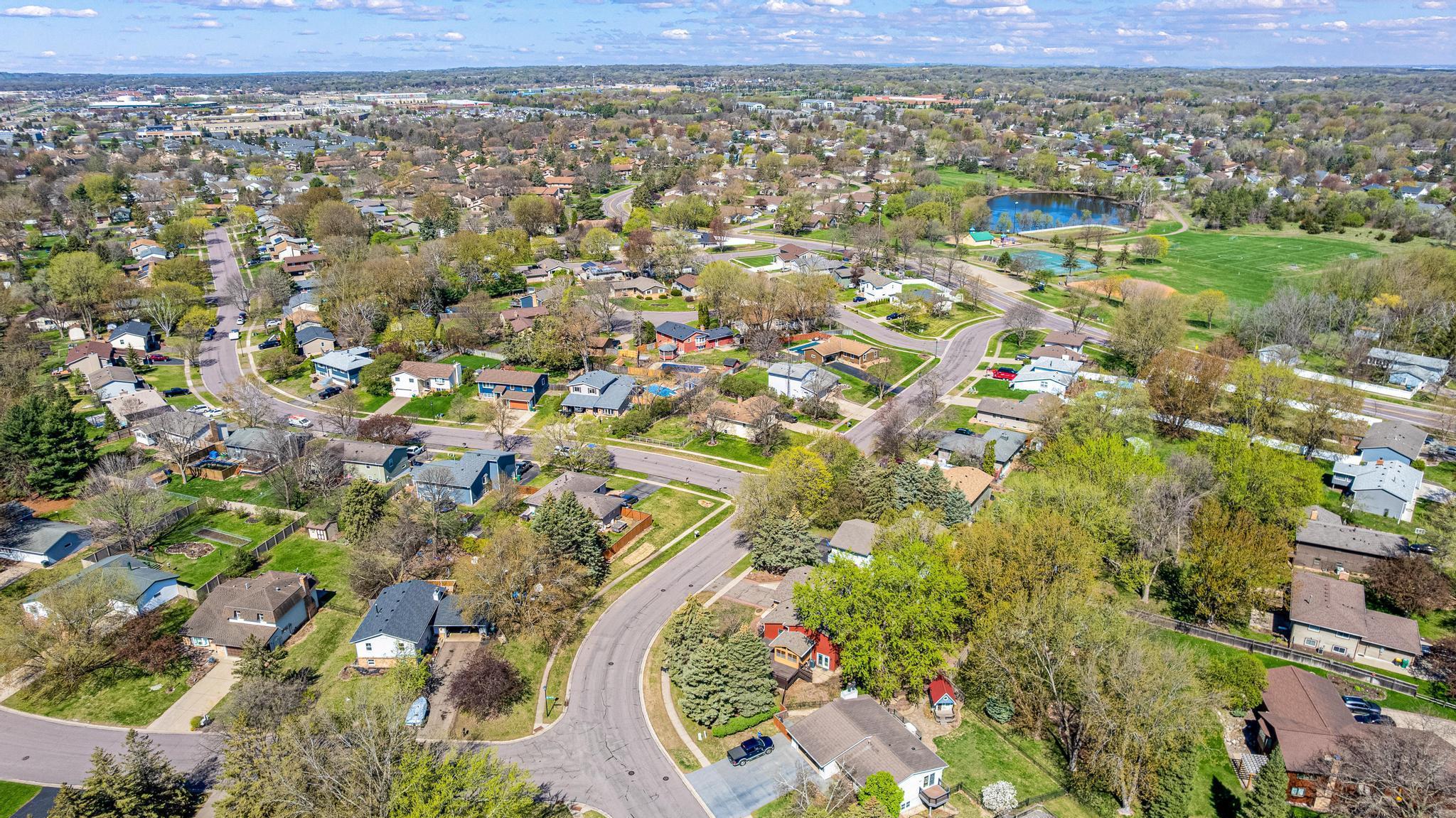 14790 Dundee Avenue, Saint Paul, Minnesota image 30