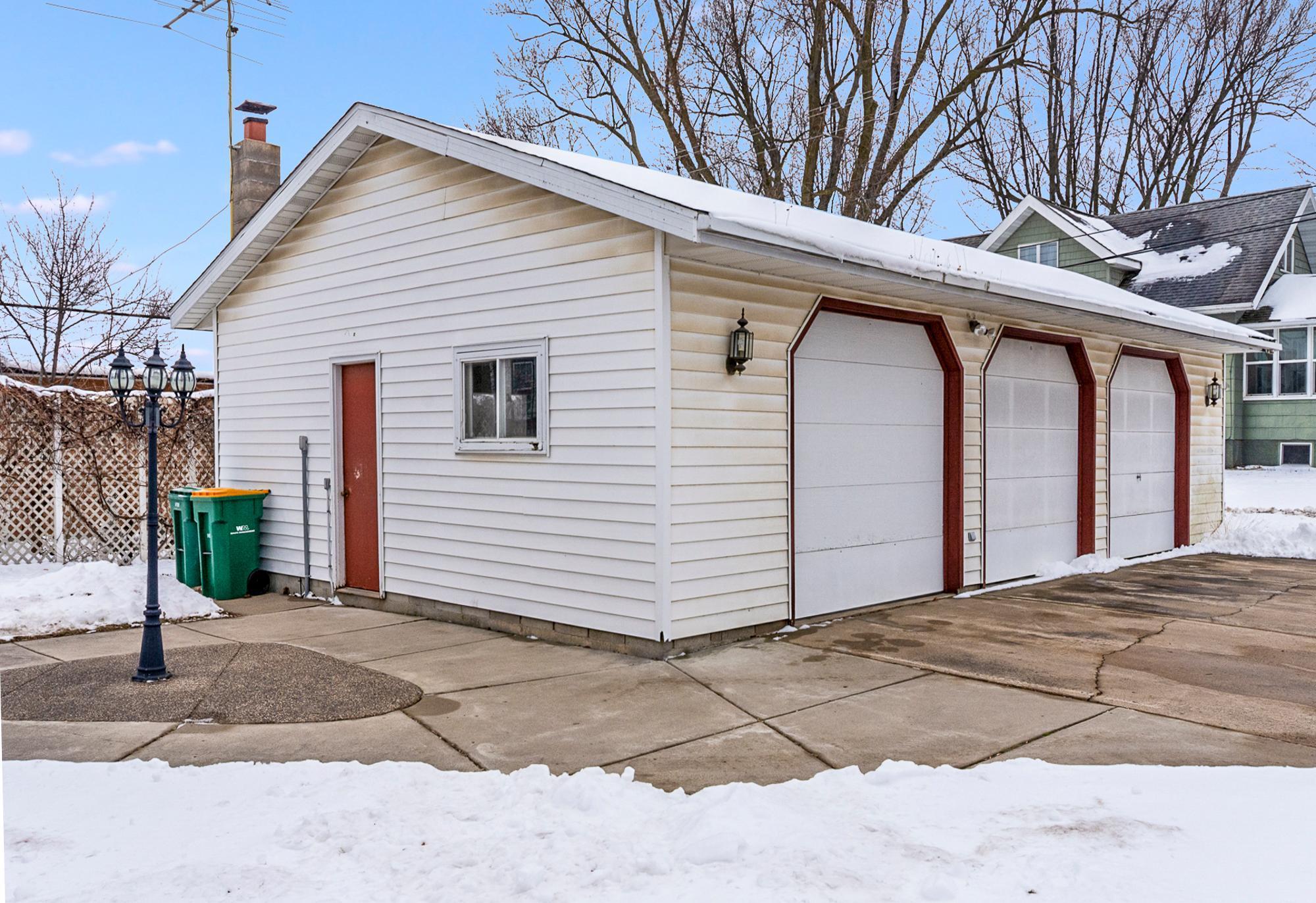 400 4th Street, Montgomery, Minnesota image 3