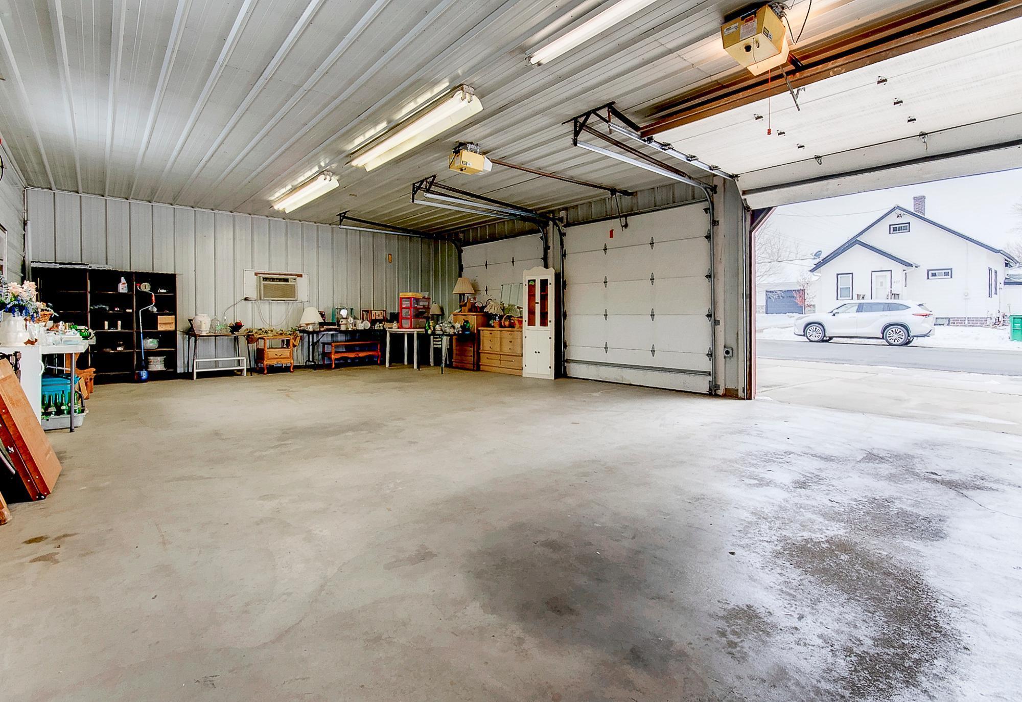 400 4th Street, Montgomery, Minnesota image 28