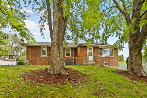 Multifamily For Sale - 2545 70th Street<br/> Inver Grove Heights, MN 55076