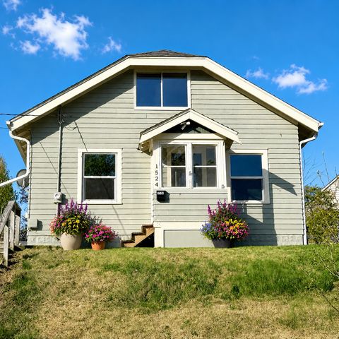 Homes For Sale - 1524 East Avenue<br/> Goodhue County, Red Wing, MN 55066