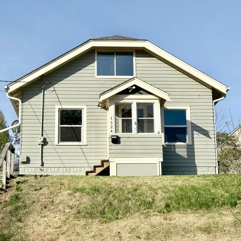 Homes For Sale - 1524 East Avenue<br/> Goodhue County, Red Wing, MN 55066