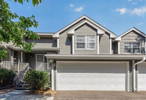Townhouse For Sale - 8087 Curtis Lane<br/> Hennepin County, Eden Prairie, MN 55347
