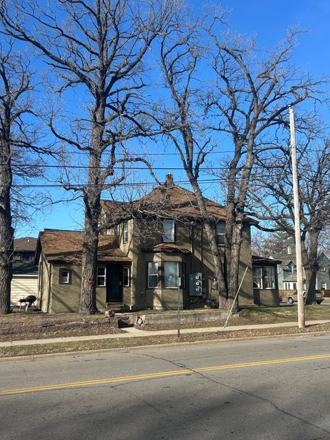 Multifamily For Sale - 629 9th Avenue<br/> Stearns County, Saint Cloud, MN 56301