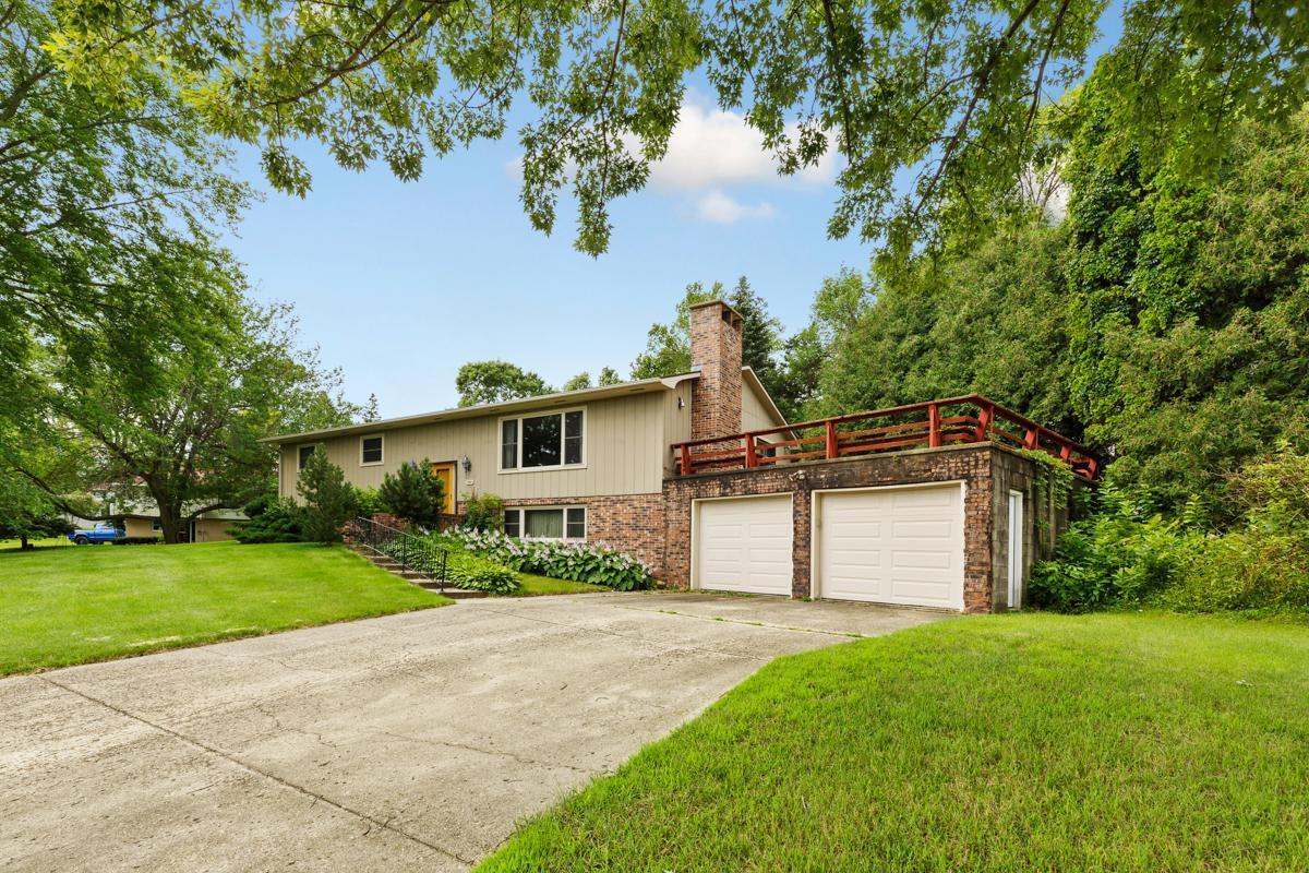 200 Half Moon Road, Wells, Minnesota image 1
