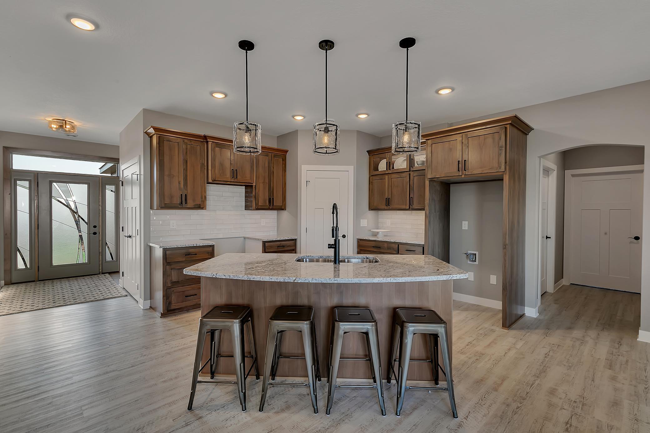 255 57th Avenue, Saint Cloud, Minnesota image 7