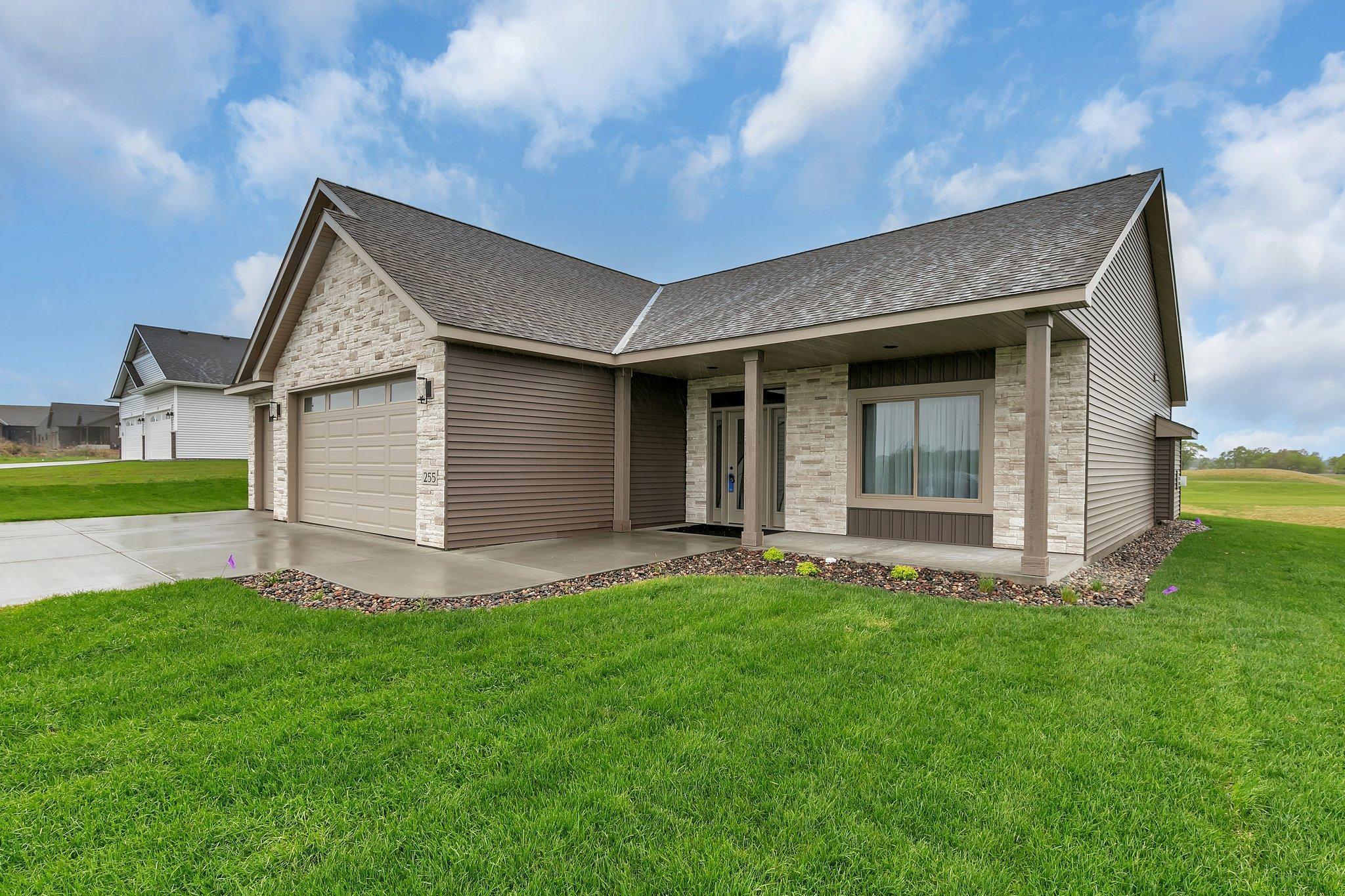255 57th Avenue, Saint Cloud, Minnesota image 2