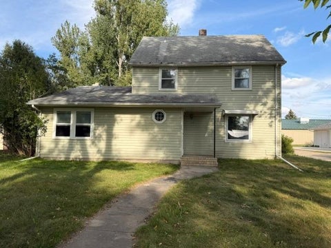 Homes For Sale - 226 1st Avenue<br/> Mayville, ND 58257