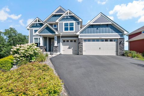 Homes For Sale - 8457 Krey Lake Court<br/> Victoria, MN 55386