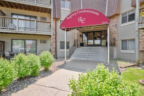 Condo For Sale - 2011 E 122nd Street<br/> Burnsville, MN 55337