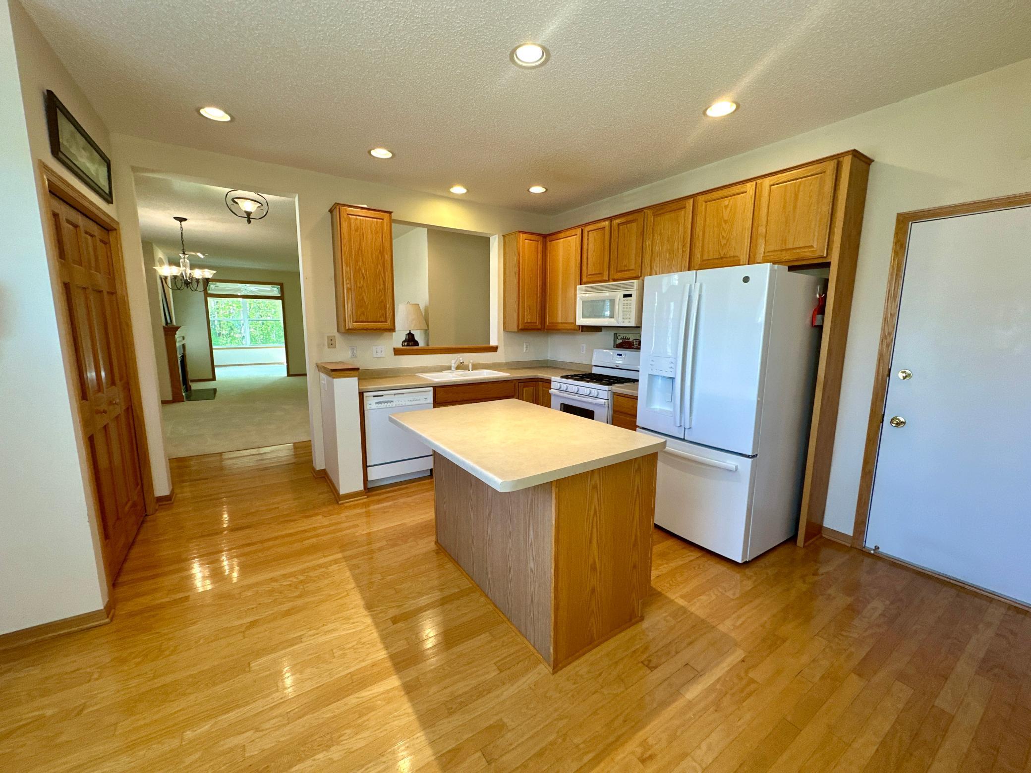973 Victoria Greens Boulevard, Victoria, Minnesota image 3