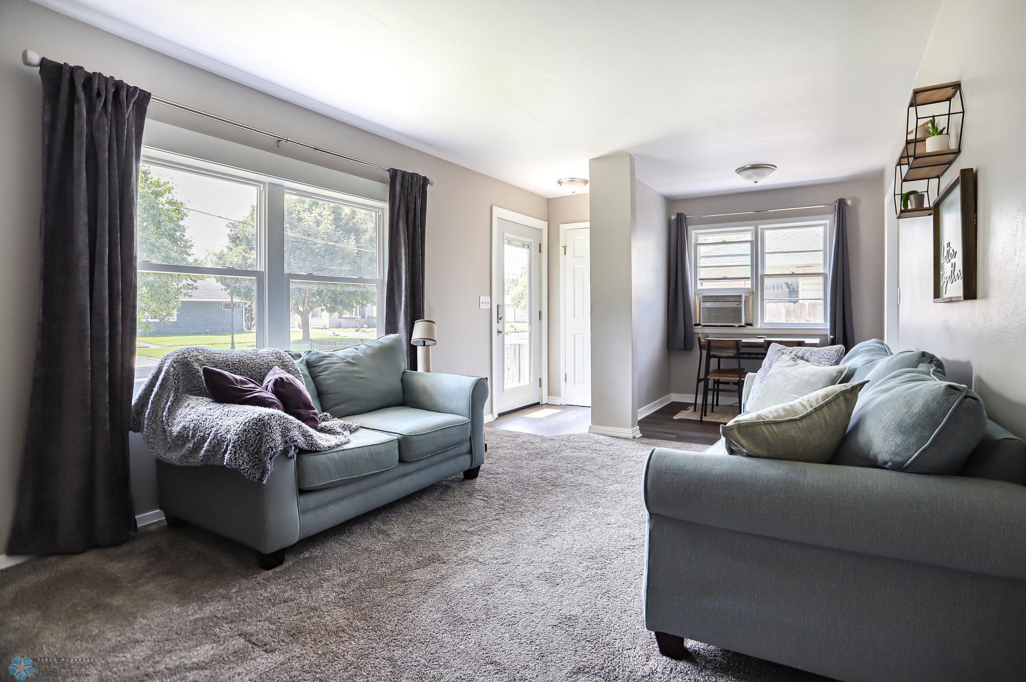 Fargo, North Dakota 58103, United States, 4 Bedrooms Bedrooms, ,1 BathroomBathrooms,Residential,Pending,46906