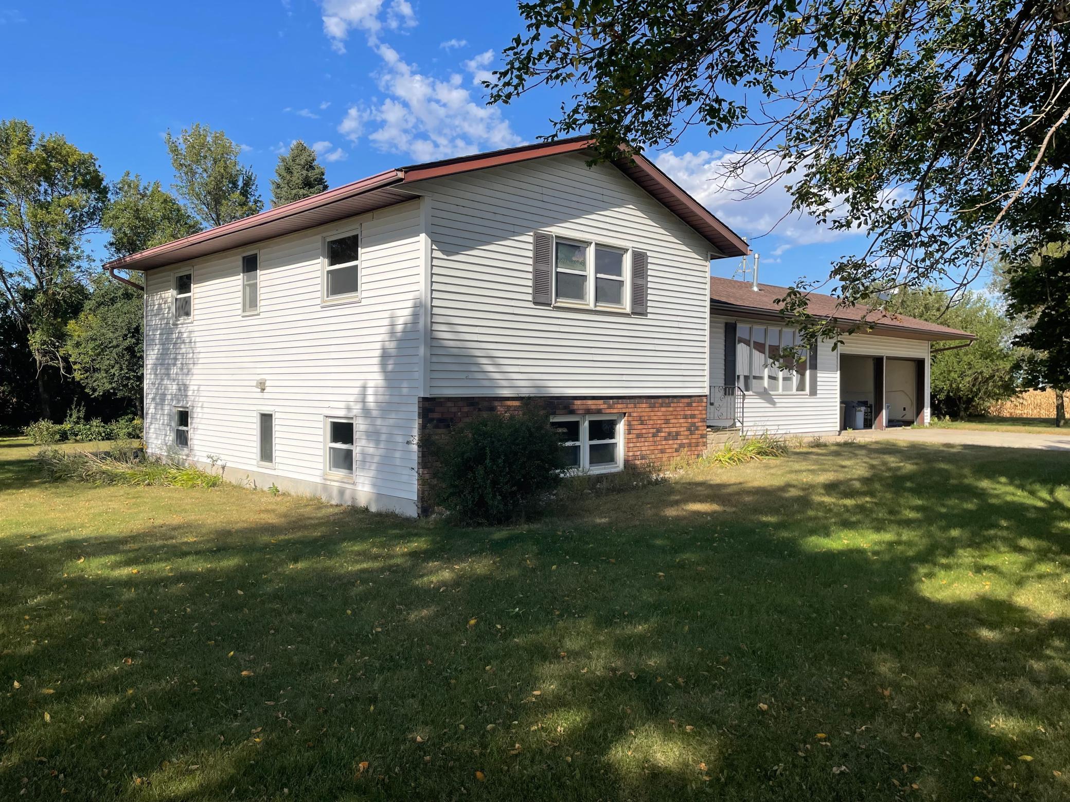 23637 Eagle Avenue, Lucan, Minnesota image 4