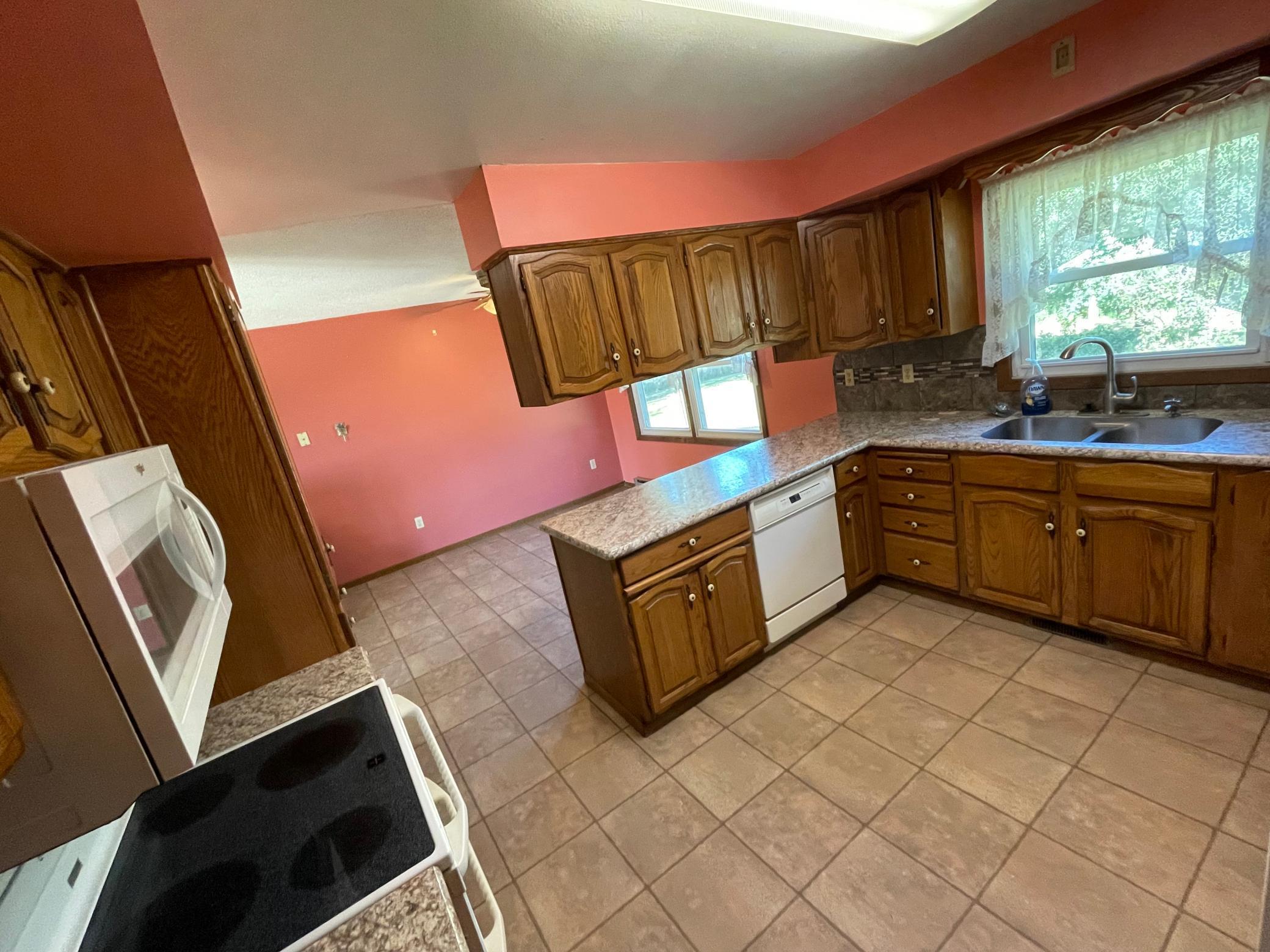 23637 Eagle Avenue, Lucan, Minnesota image 16