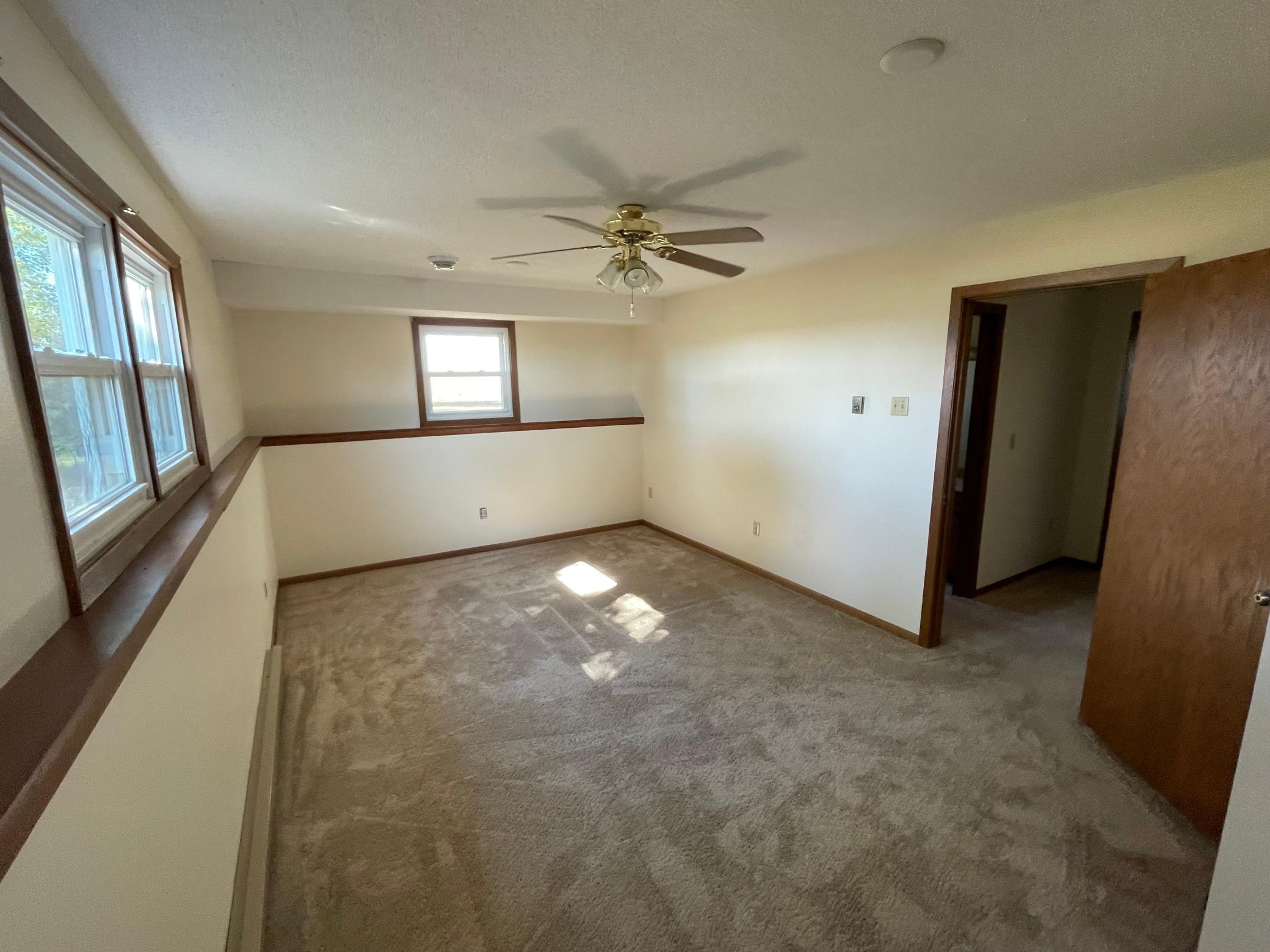 23637 Eagle Avenue, Lucan, Minnesota image 42