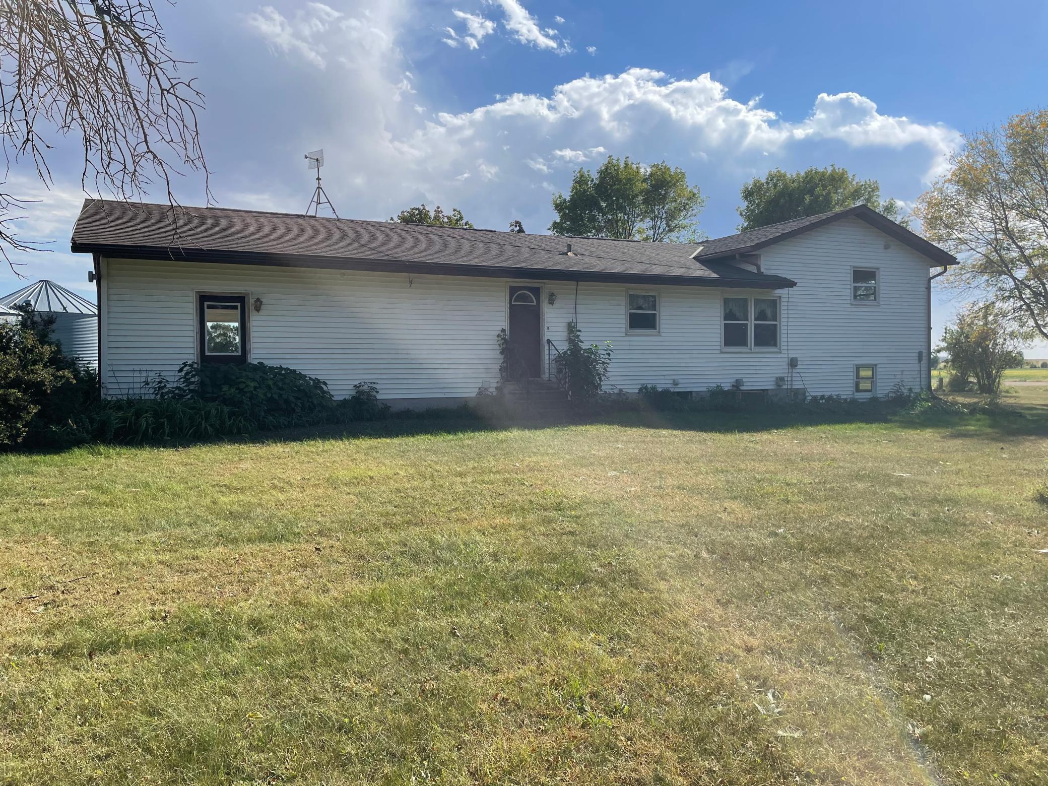 23637 Eagle Avenue, Lucan, Minnesota image 6