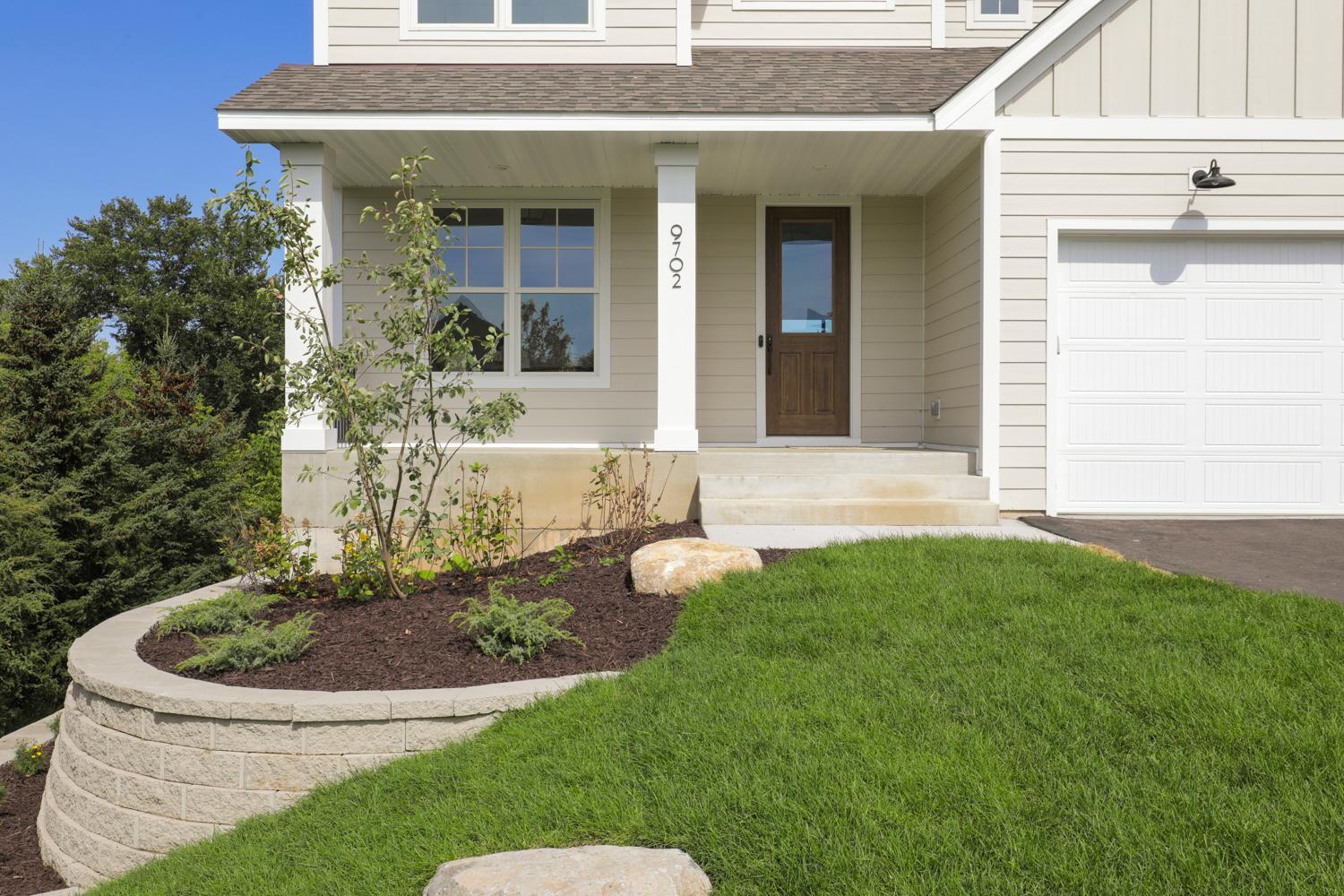 9702 Compass Pointe Court, Woodbury, Minnesota image 3