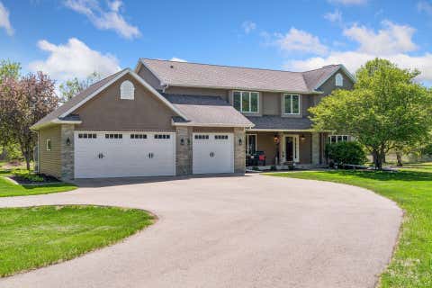 Homes For Sale - 12145 Illies Avenue<br/> Hugo, MN 55038