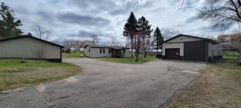 Homes For Sale - 209 3rd Avenue<br/> Otter Tail County, Dent, MN 56528