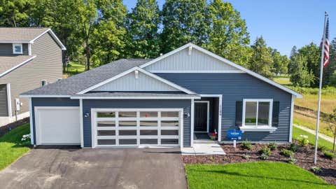 Homes For Sale - 1105 Compton Avenue<br/> River Falls, WI 54022
