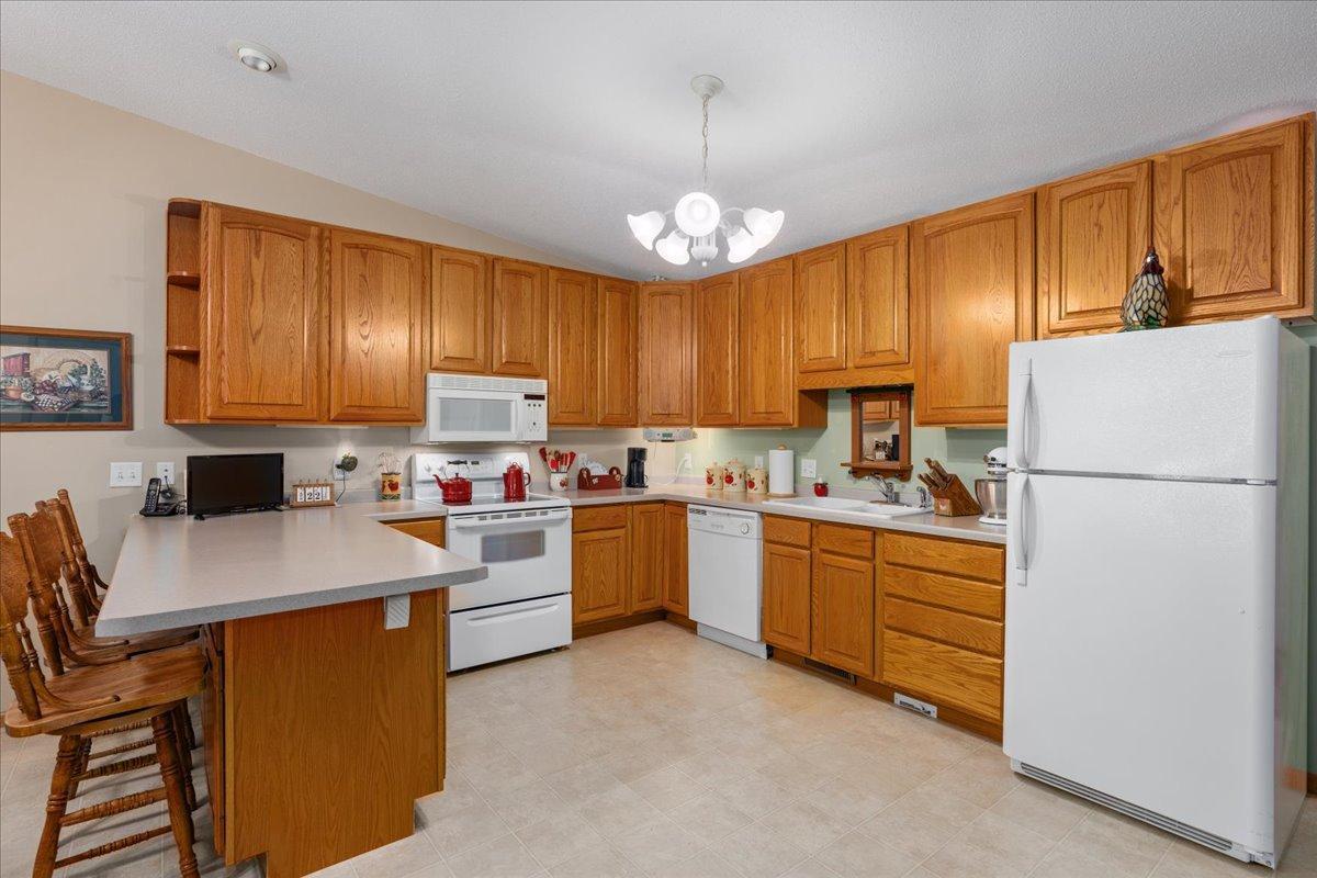 557 Meadows Drive, Hammond, Wisconsin image 8
