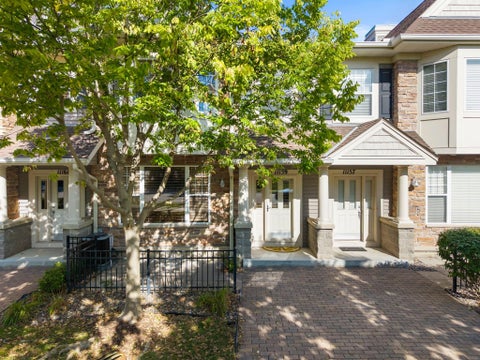 Townhouse For Sale - 11159 Kinsley Street<br/> Hennepin County, Eden Prairie, MN 55344