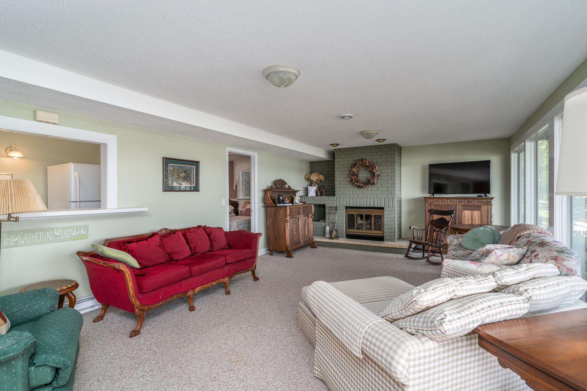 14127 Maple Inn Road, Mentor, Minnesota image 40