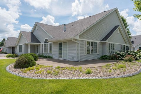 Townhouse For Sale - 1429 Parkside Lane<br/> Nicollet County, North Mankato, MN 56003