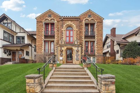 Condo For Sale - 3248 Emerson Avenue<br/> Minneapolis, MN 55408