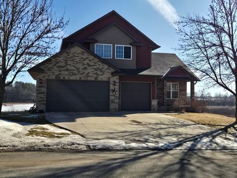 Homes For Sale - 502 Pond View Drive<br/> Lonsdale, MN 55046