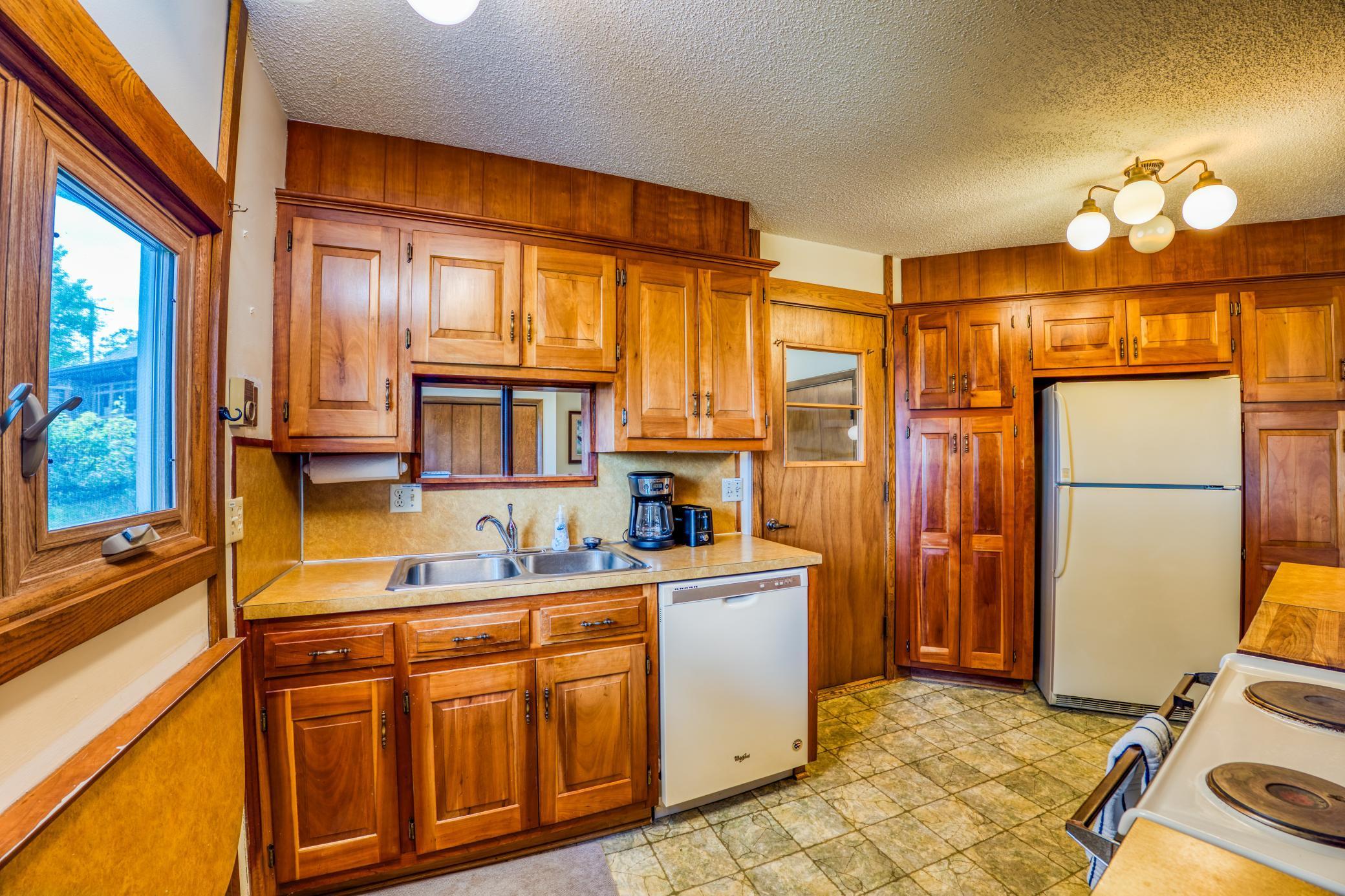 3624 Birchmont Drive, Bemidji, Minnesota image 25
