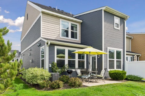 Townhouse For Sale - 18477 60th Avenue<br/> Plymouth, MN 55446