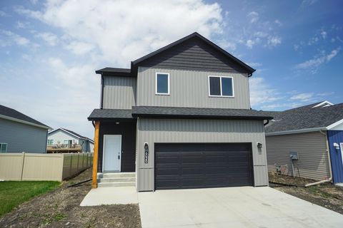 Homes For Sale - 6020 80th Avenue<br/> Horace, ND 58047