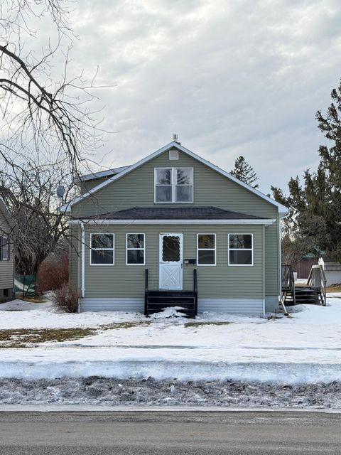 Homes For Sale - 205 3rd Street<br/> Ada, MN 56510