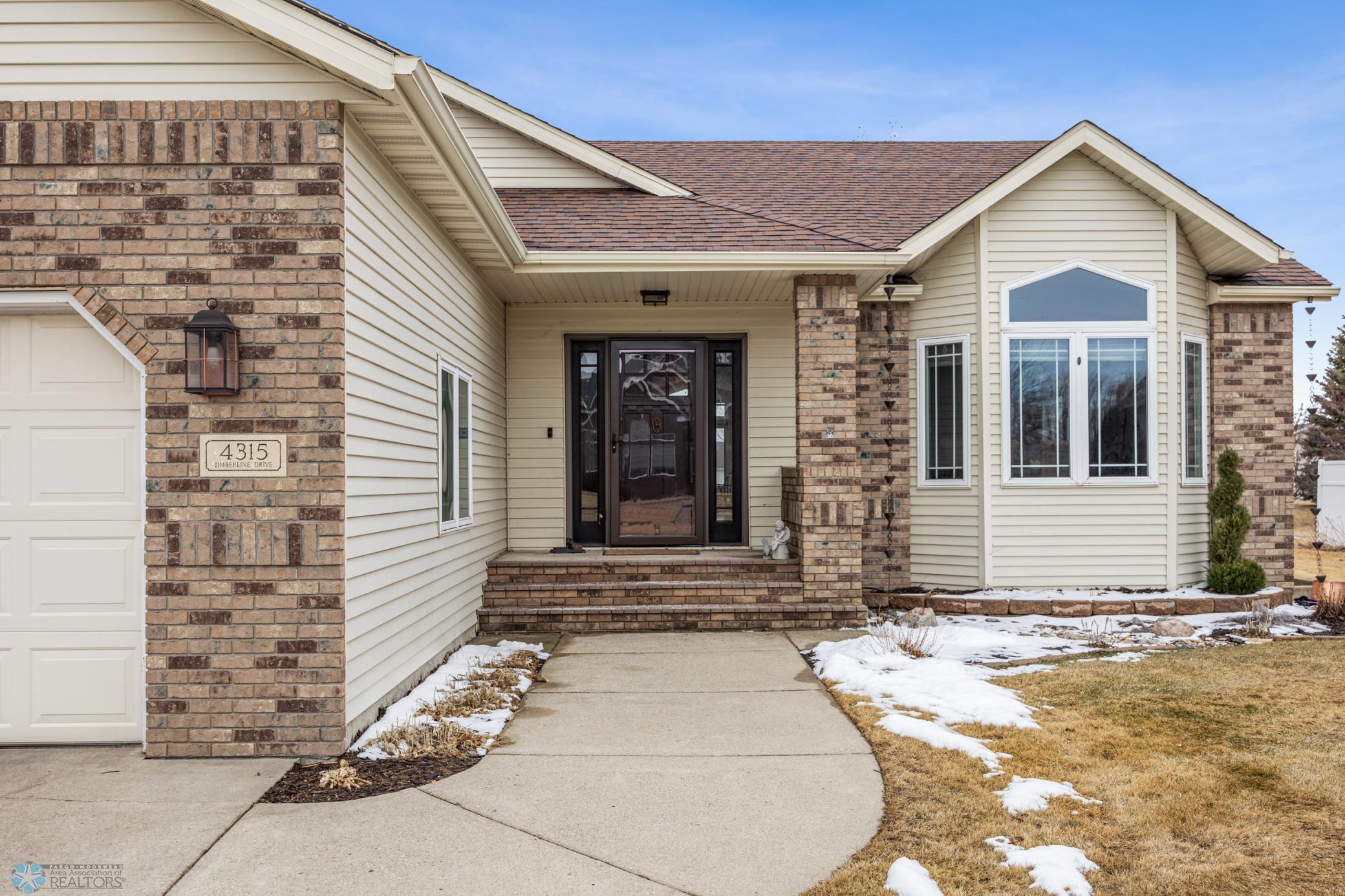 4315 Timberline Drive, Fargo, North Dakota image 3