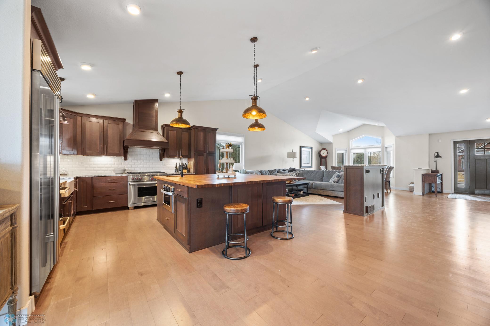 4315 Timberline Drive, Fargo, North Dakota image 11