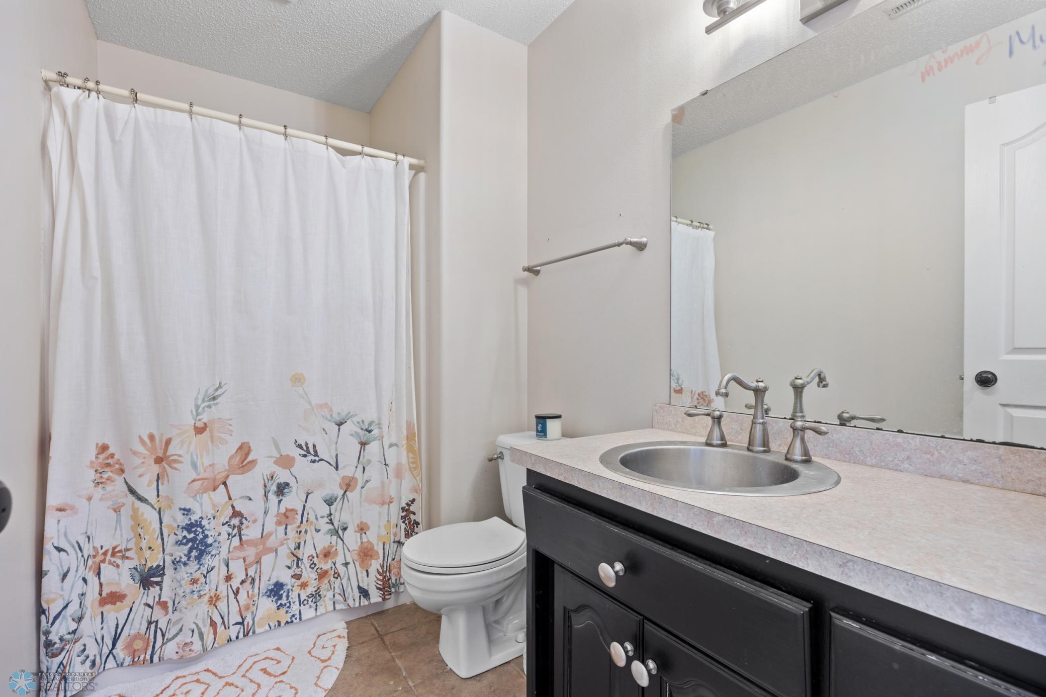 4315 Timberline Drive, Fargo, North Dakota image 29