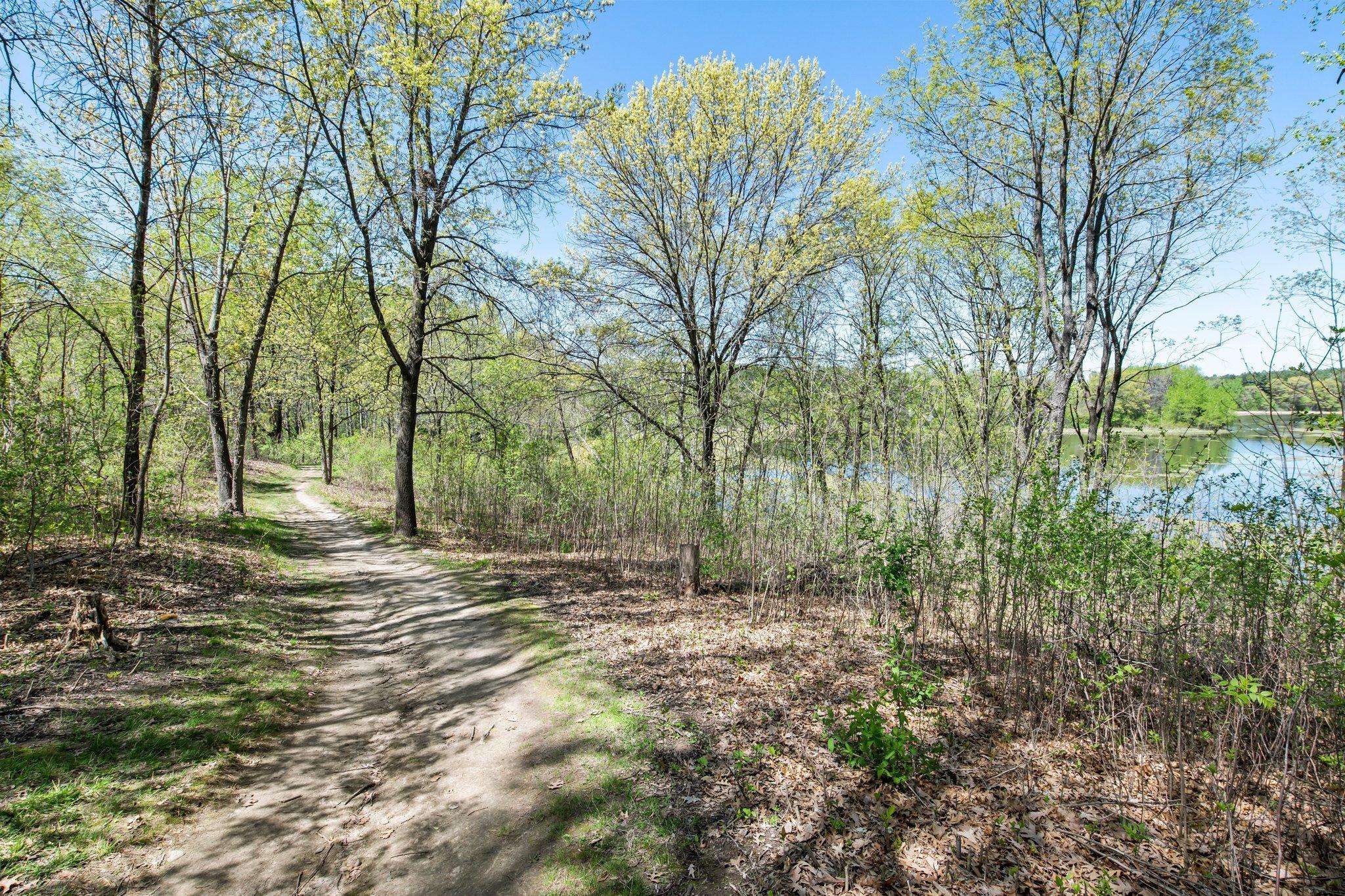 4978 Dodd Road, Eagan, Minnesota image 11