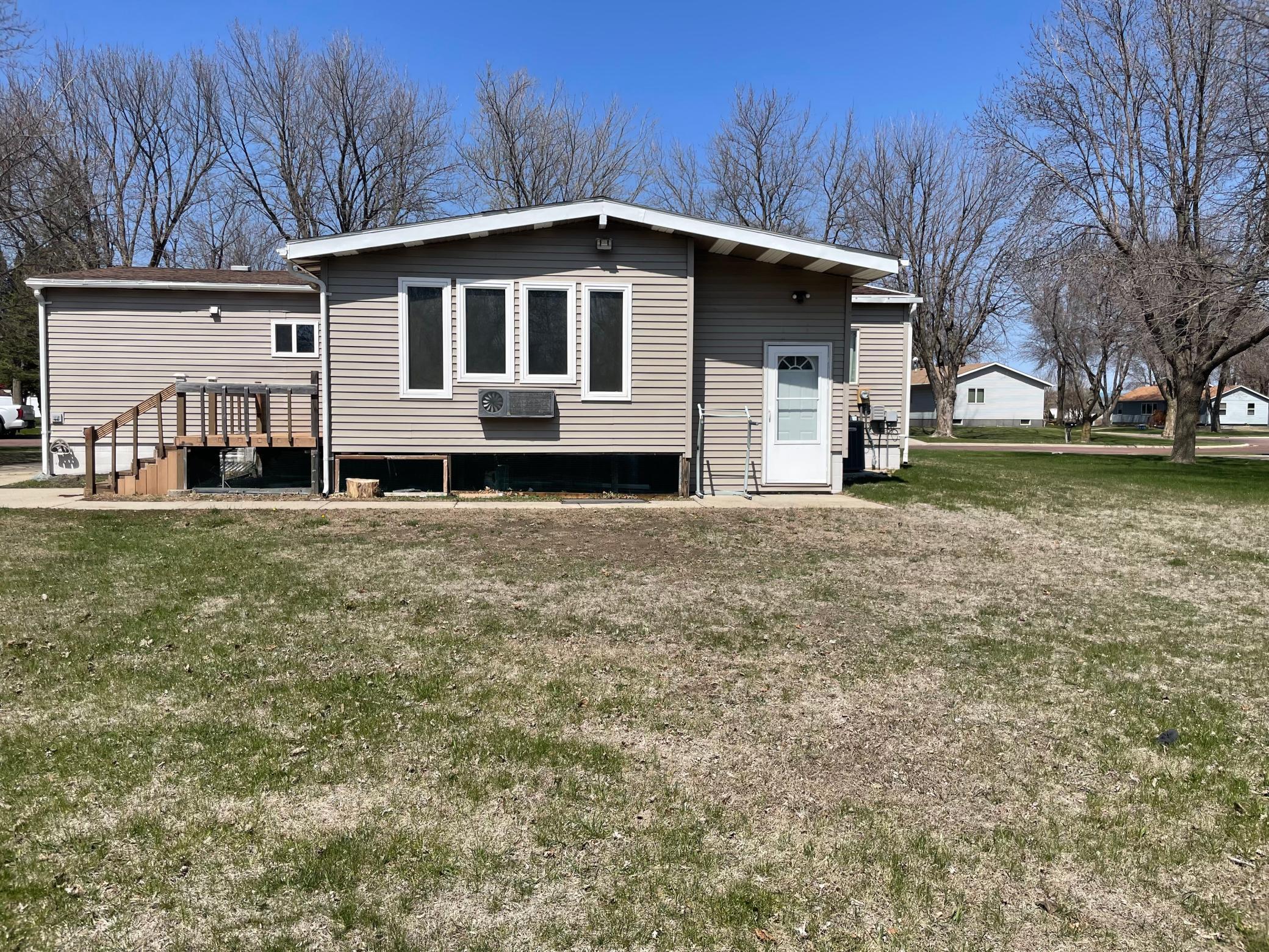 1920 Spruce Avenue, Worthington, Minnesota image 28
