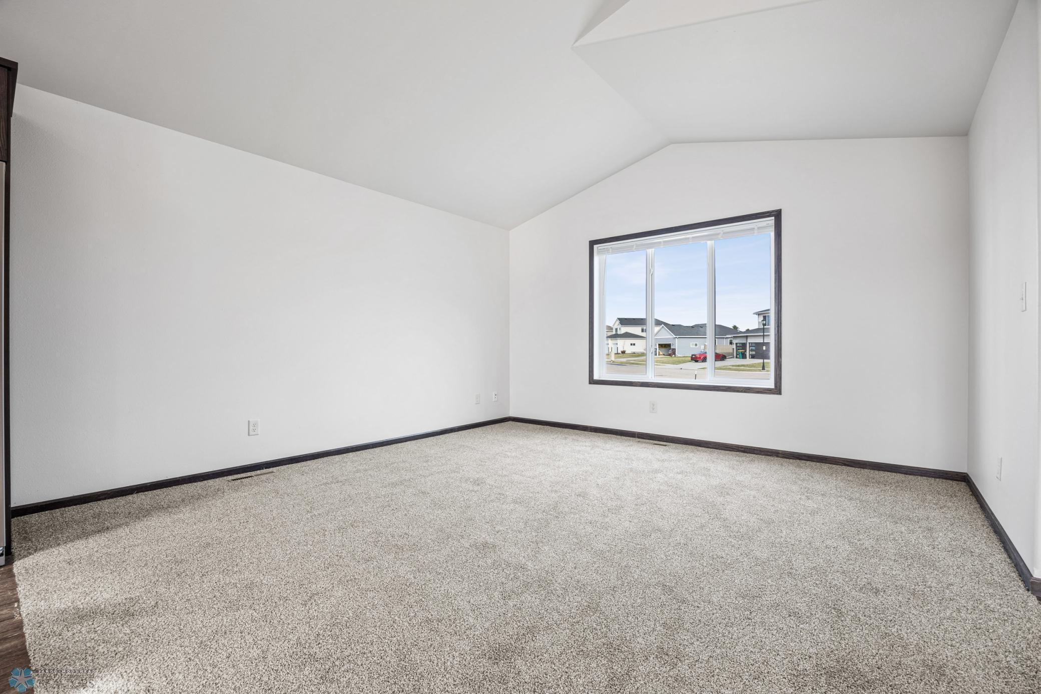 737 30th Terrace, West Fargo, North Dakota image 9