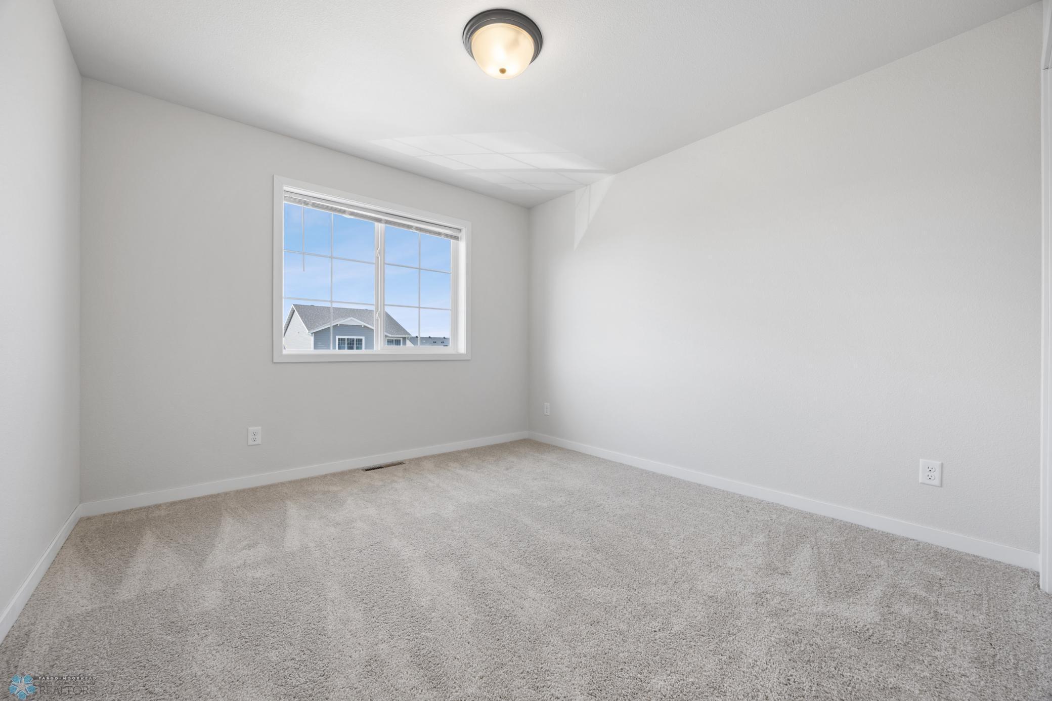 6059 8th Street, West Fargo, North Dakota image 16