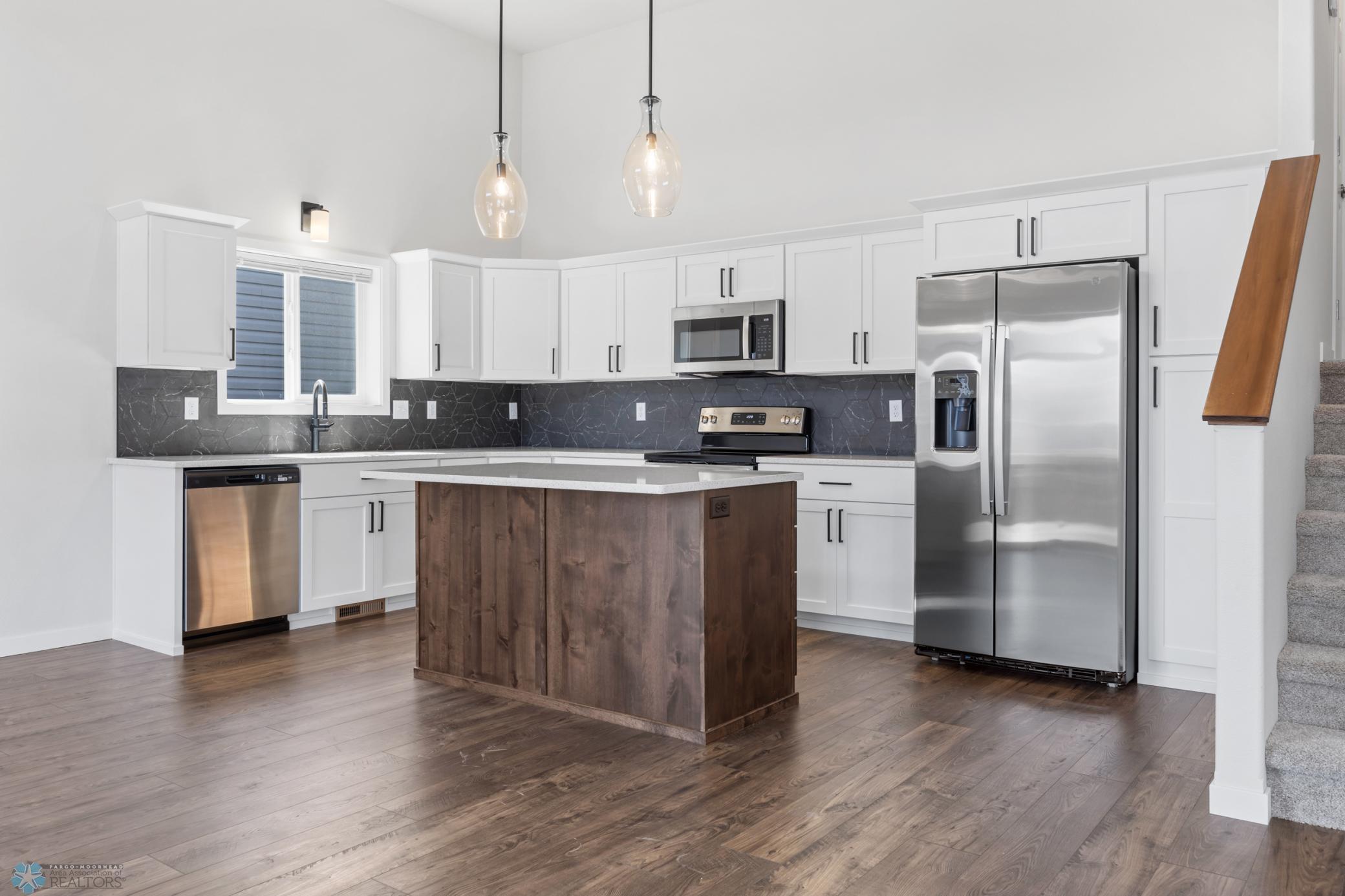6059 8th Street, West Fargo, North Dakota image 9