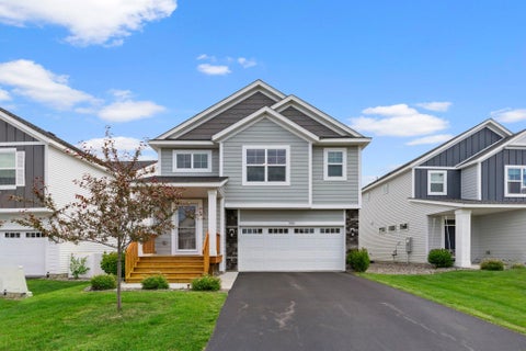Townhouse For Sale - 9260 26th Street<br/> Saint Michael, MN 55376