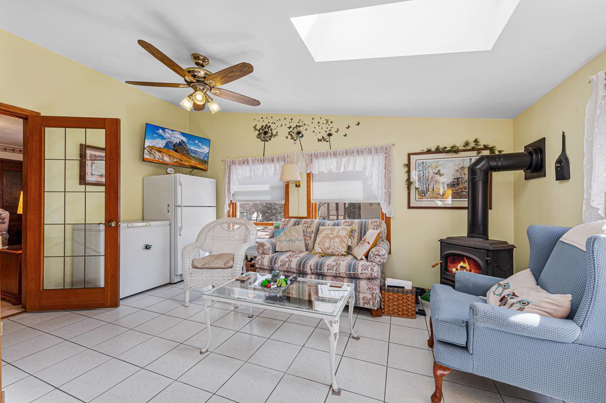 423 Flowervale Street, Owatonna, Minnesota image 16
