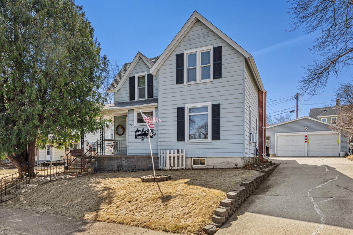 423 Flowervale Street, Owatonna, Minnesota image 1