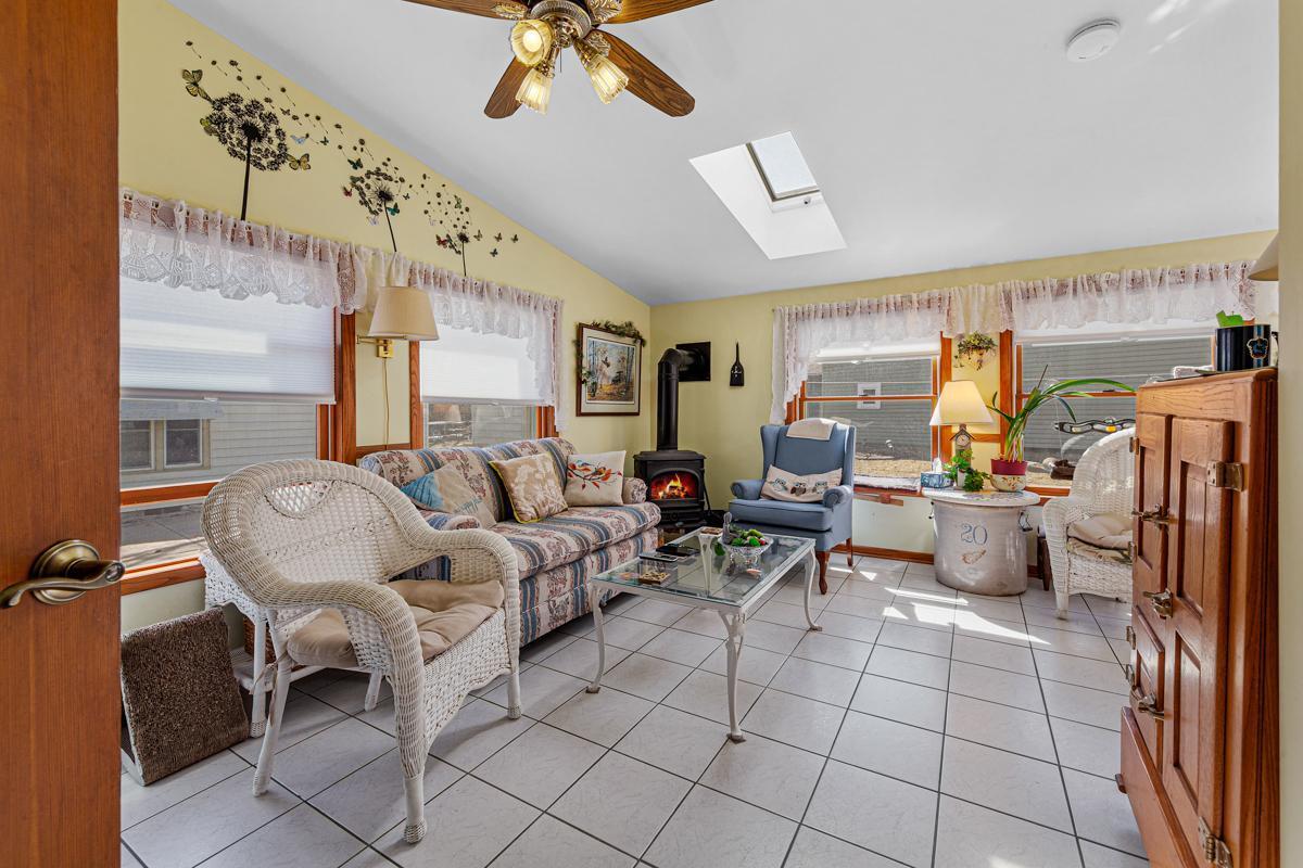 423 Flowervale Street, Owatonna, Minnesota image 17