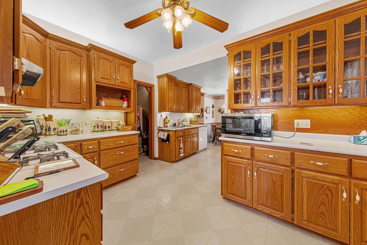 423 Flowervale Street, Owatonna, Minnesota image 26
