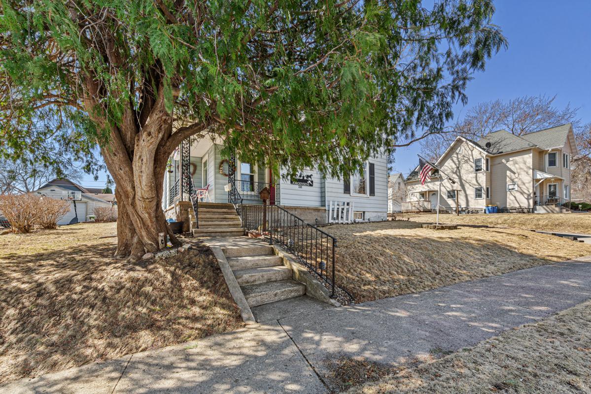 423 Flowervale Street, Owatonna, Minnesota image 4