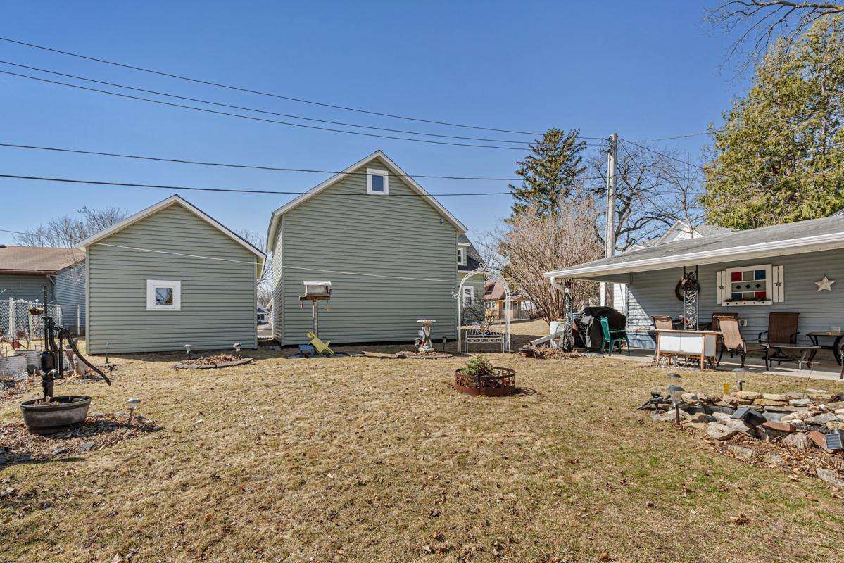 423 Flowervale Street, Owatonna, Minnesota image 13